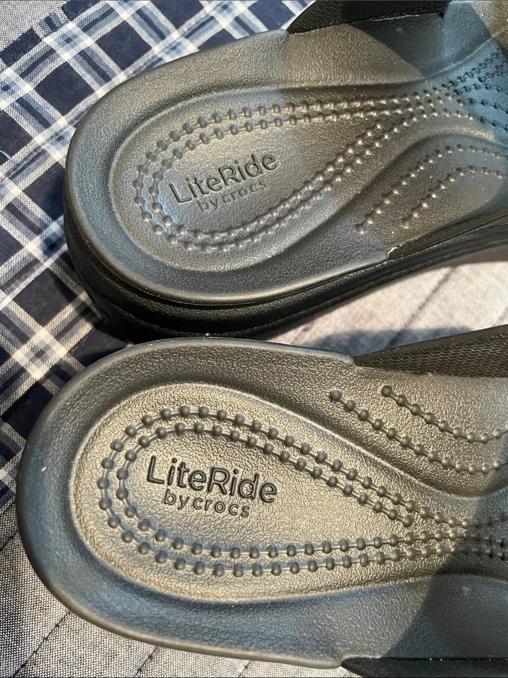 Crocs LiteRide Adjustable Width Platform Slide Sandals in Black 7W